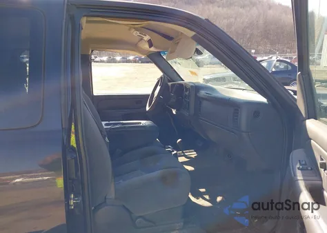 2006 Chevrolet Silverado 1500 Lt1 z USA, uszkodzony, nr VIN 1GCEK19B06Z213903